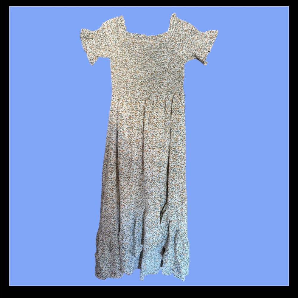 Light Floral Cream Maxi Dress with Ruffle Hem - Picture 4 of 7
